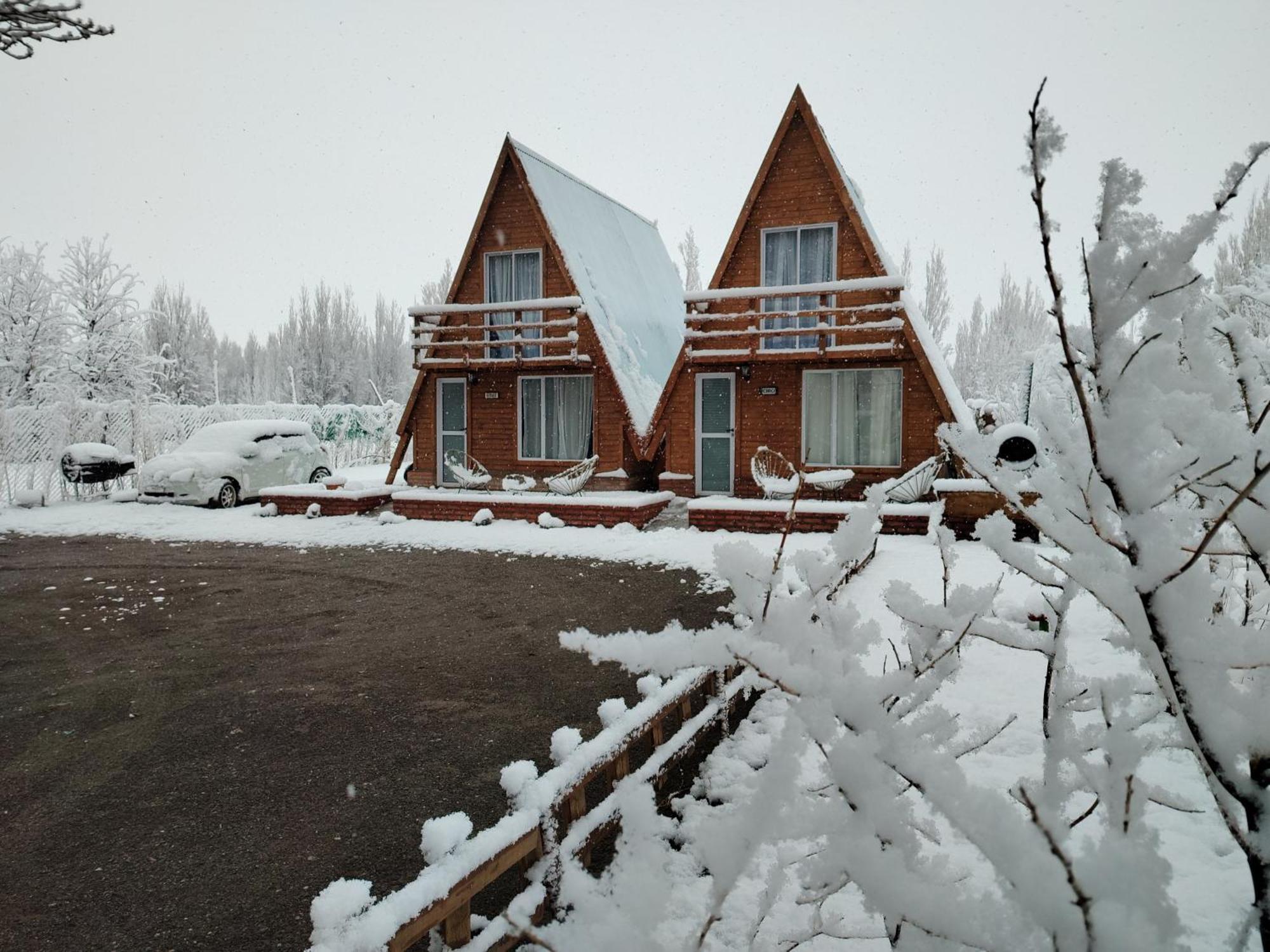 Cabanas Alpinas Alumine Perito Moreno Exteriér fotografie